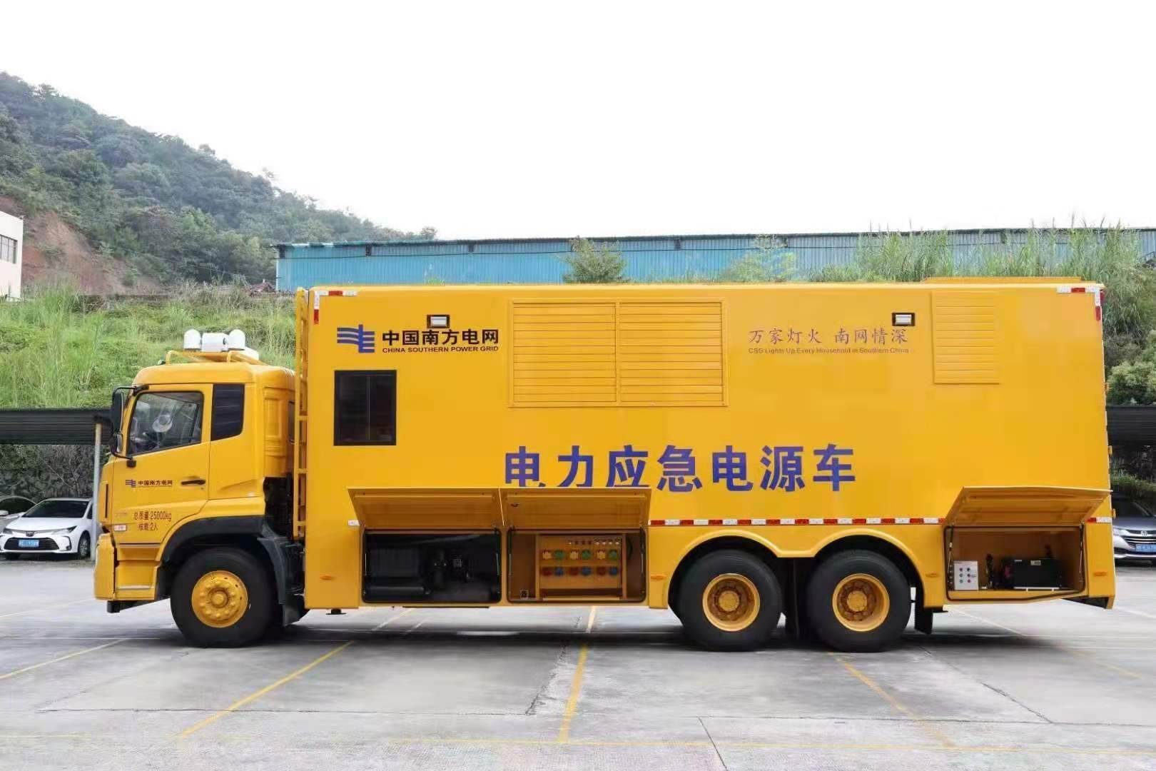 白玉安康大型柴油发电机发电车UPS电源出租租赁